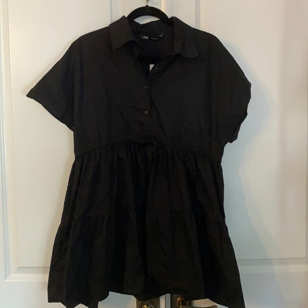 Black tiered tunic dress